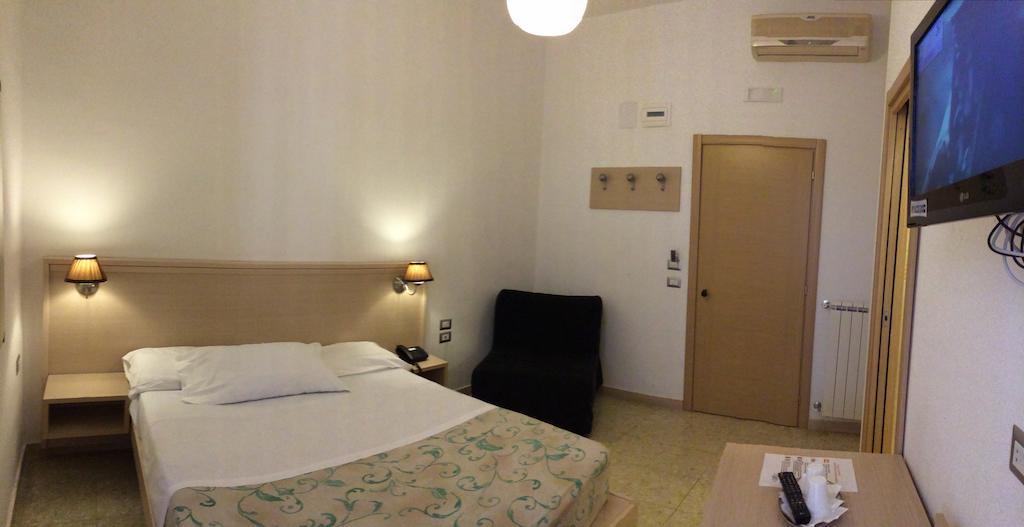 Hotel Giorni A Roma Chambre photo